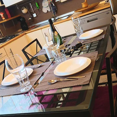 Mit Garten- Wenige Minuten Vom Entfernt By Interhome Apartamento