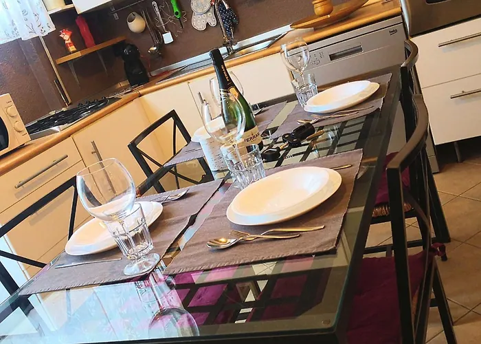 Mit Garten- Wenige Minuten Vom Entfernt By Interhome Apartamento