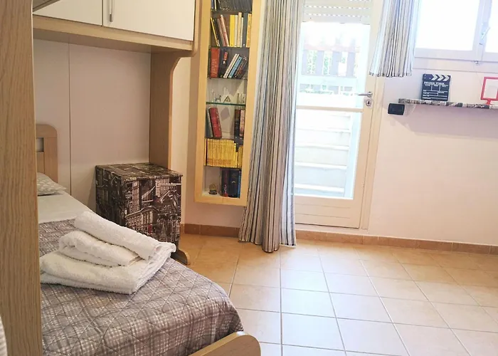 Mit Garten- Wenige Minuten Vom Entfernt By Interhome Apartamento