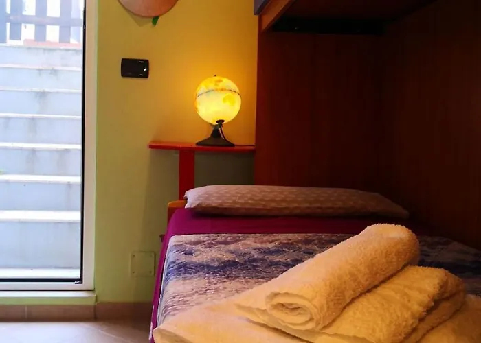 Mit Garten- Wenige Minuten Vom Entfernt By Interhome *